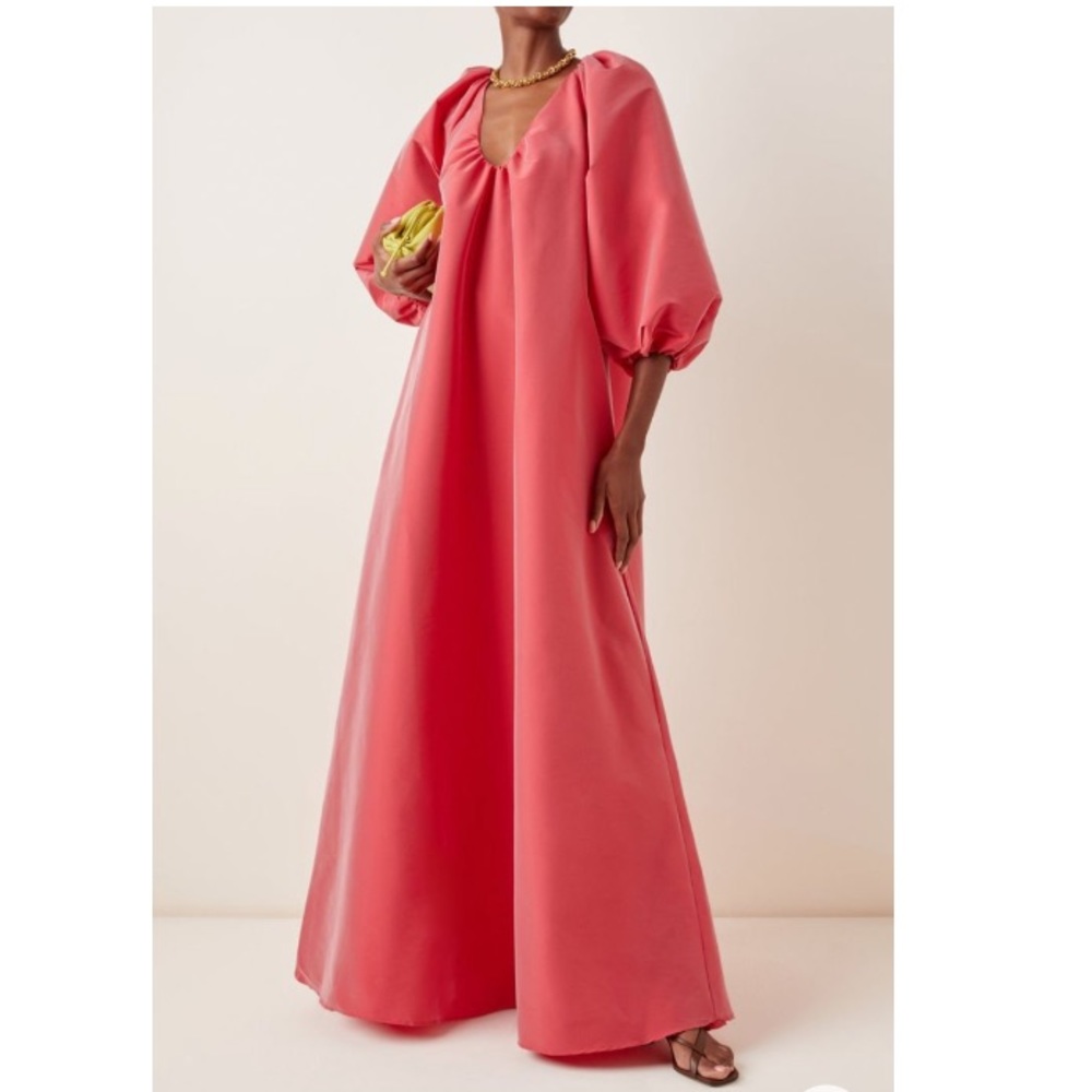 ISO!! Bernadette gown